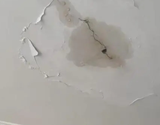 乐清阳台漏水维修公司分享下屋面防水工程质量问题原因分析